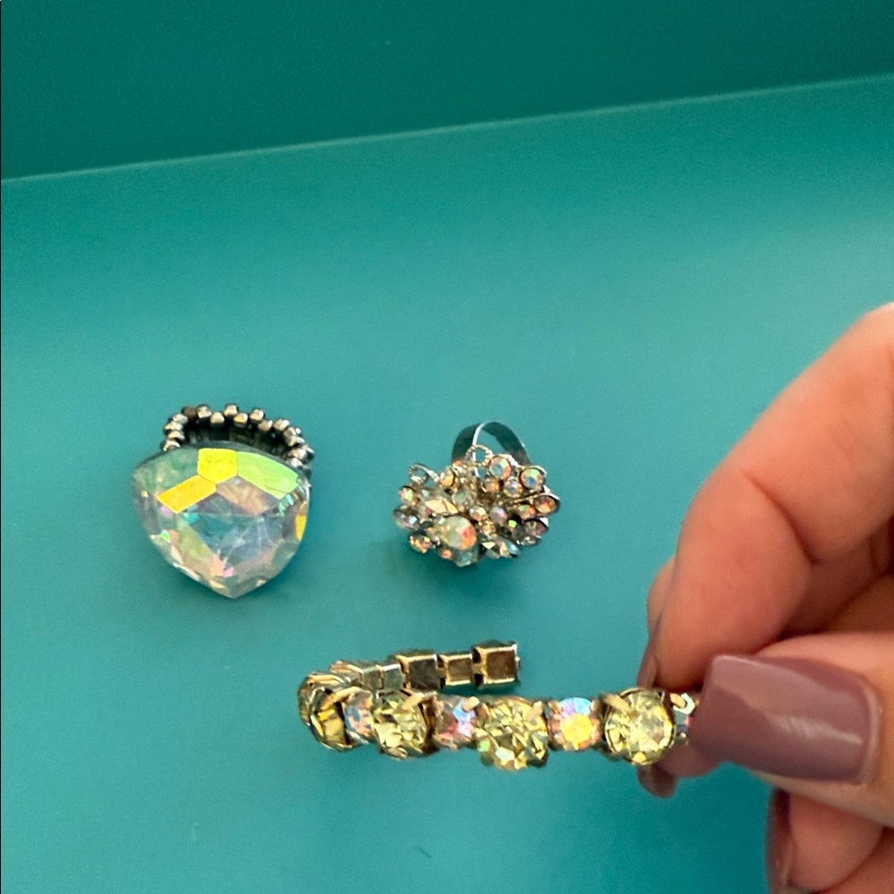 Elegant Crystal Jewelry Set